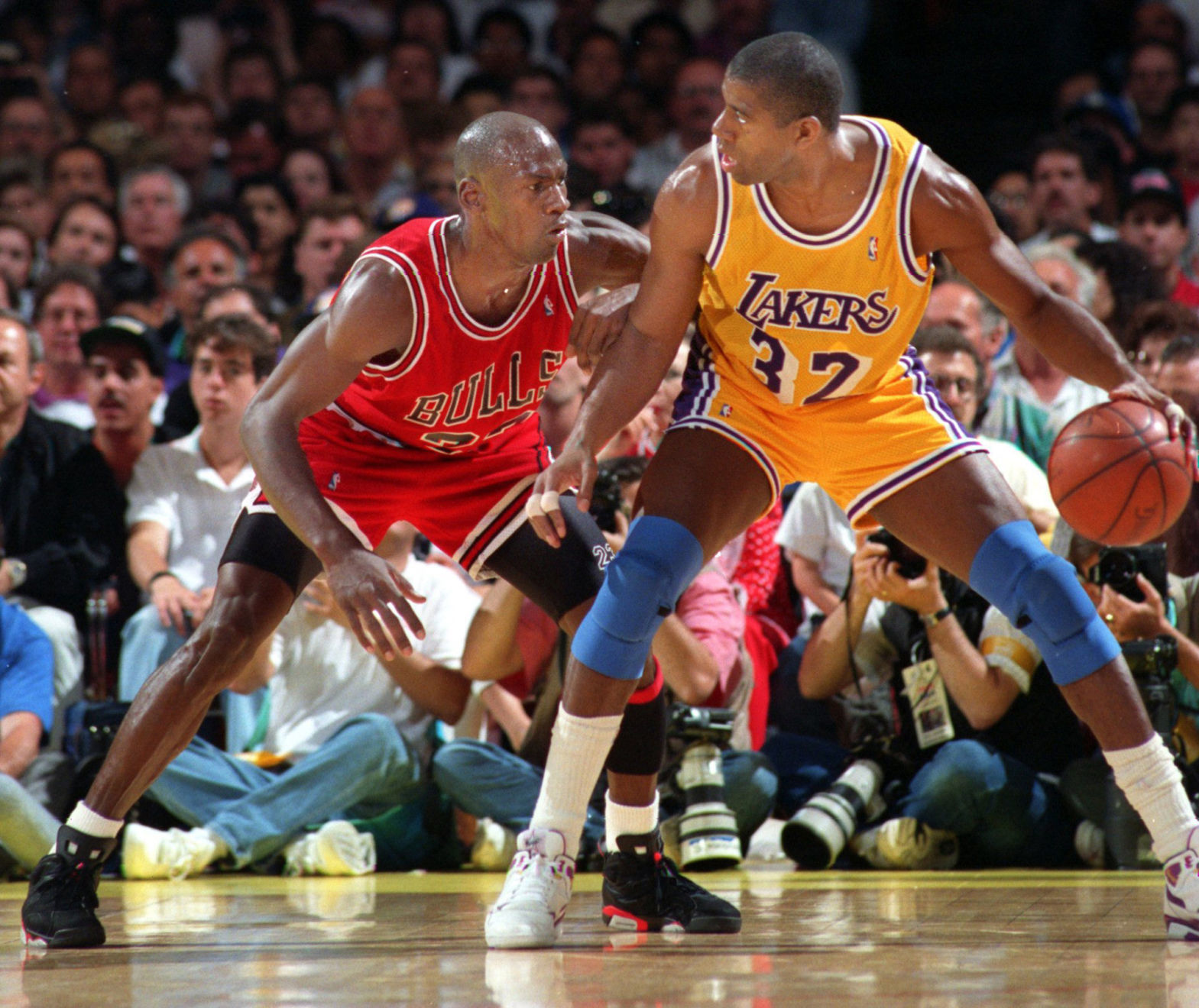 BIZ-MICHAEL-JORDAN-BRAND-2-LA